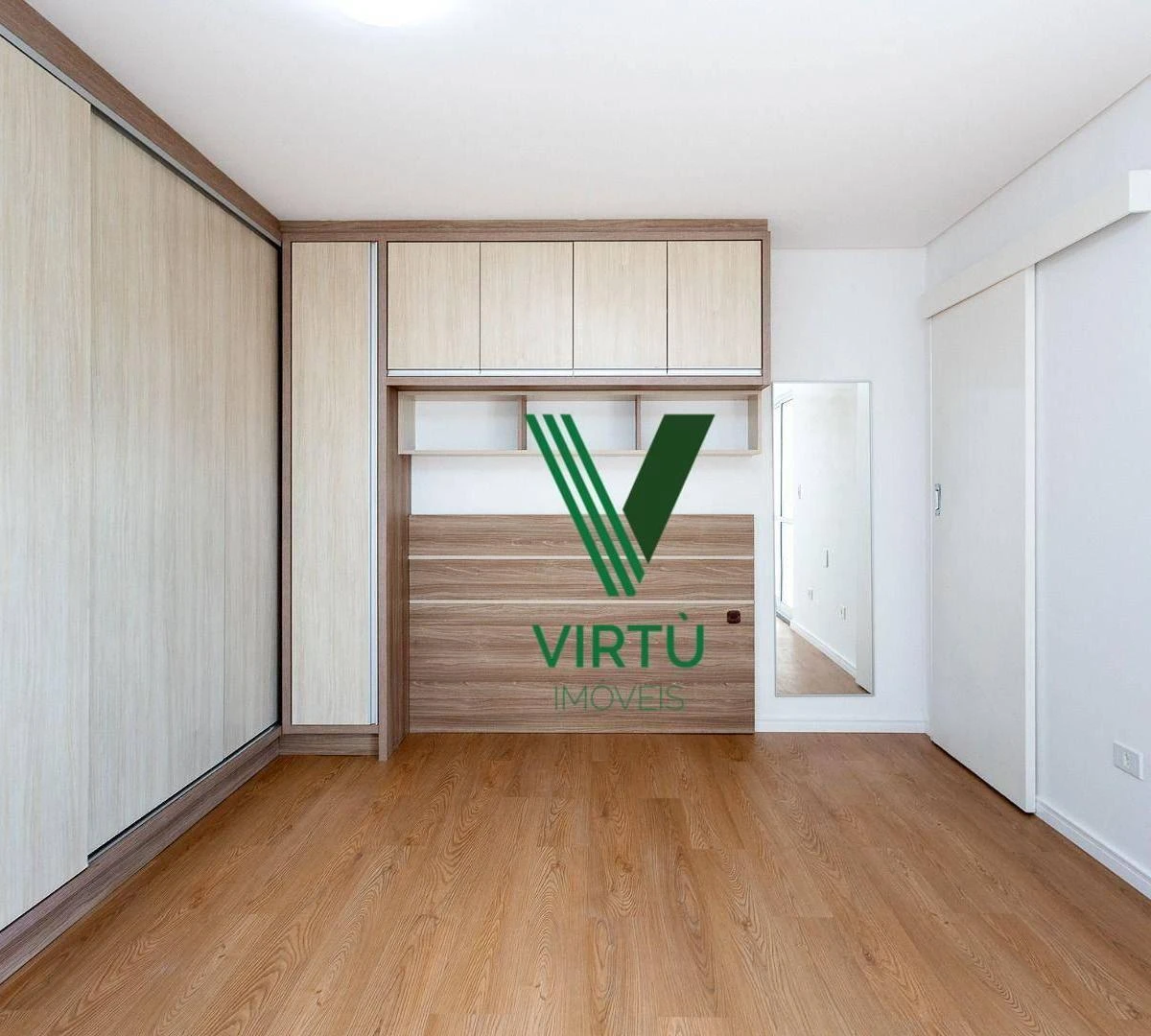 Apartment, 80 m², with a glass-enclosed balcony