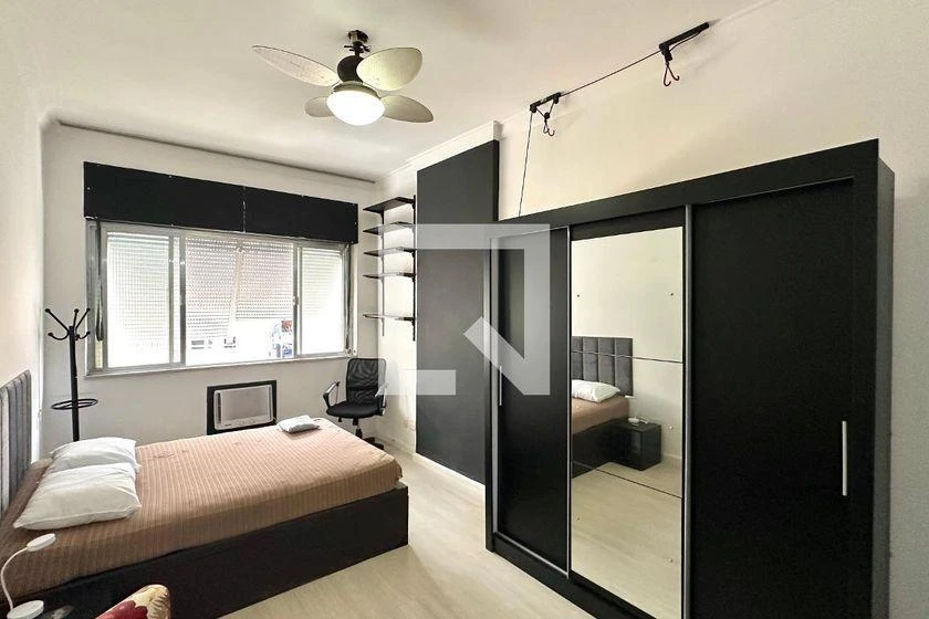 Apartamento mobiliado de 42 m² com 1 banheiro