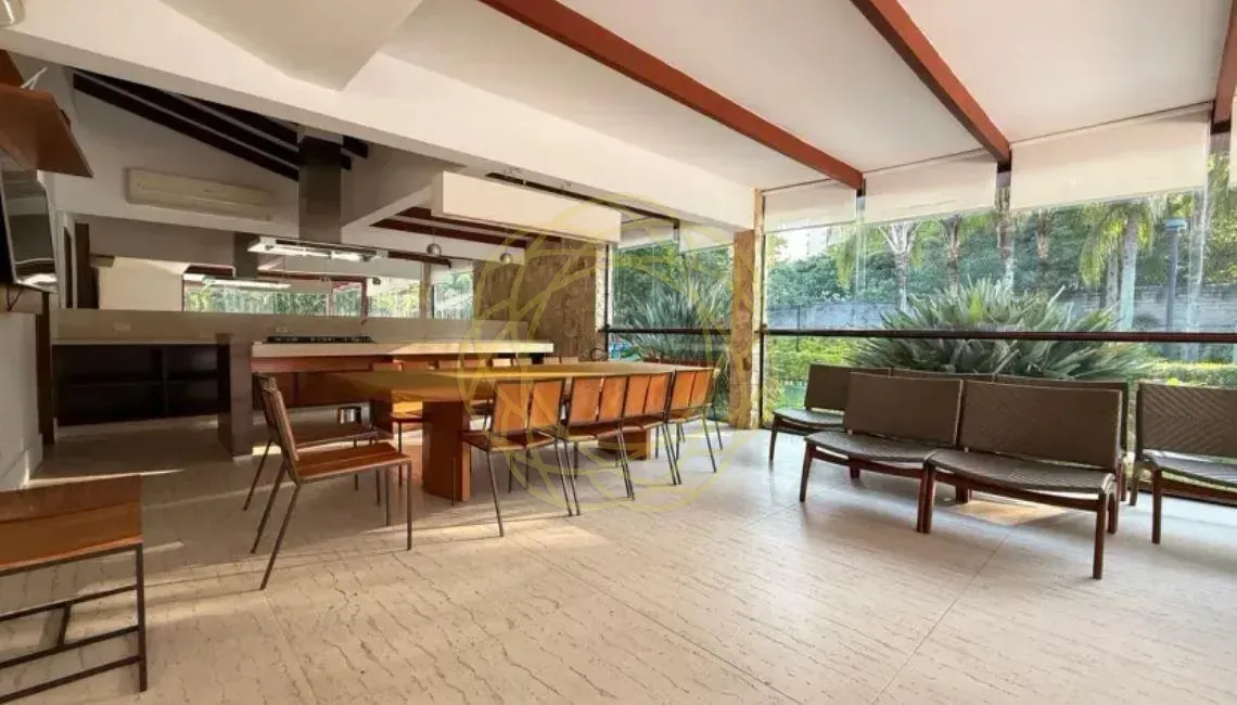 Casa para locação com 4 quartos e 5 banheiros — photo 24