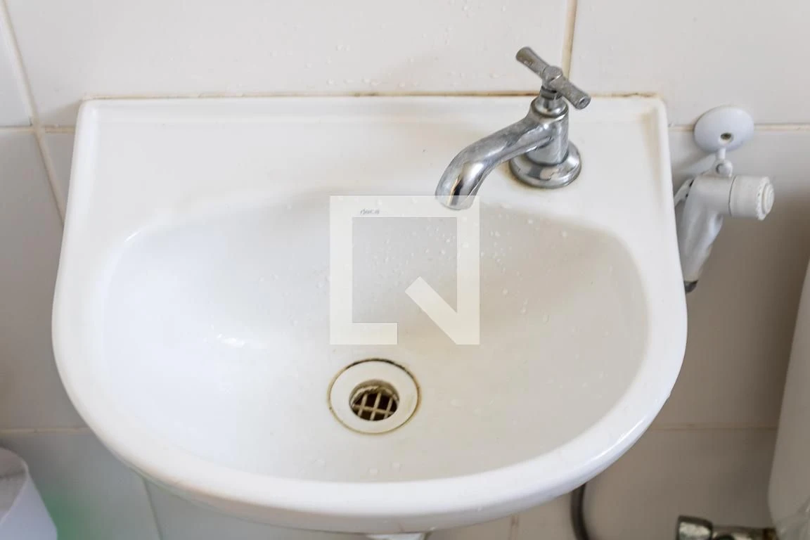 Apartamento com 2 quartos e área de lavanderia — photo 14