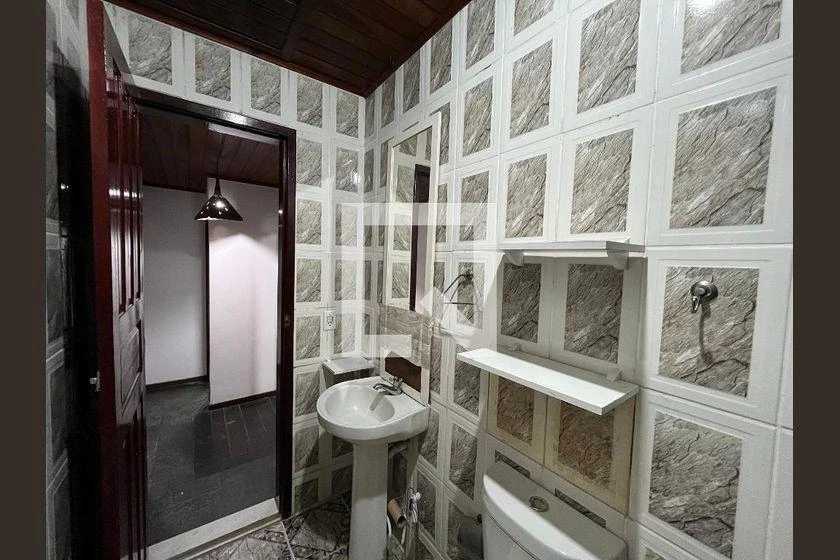 Casa com 2 quartos e varanda, 50 m² — photo 4