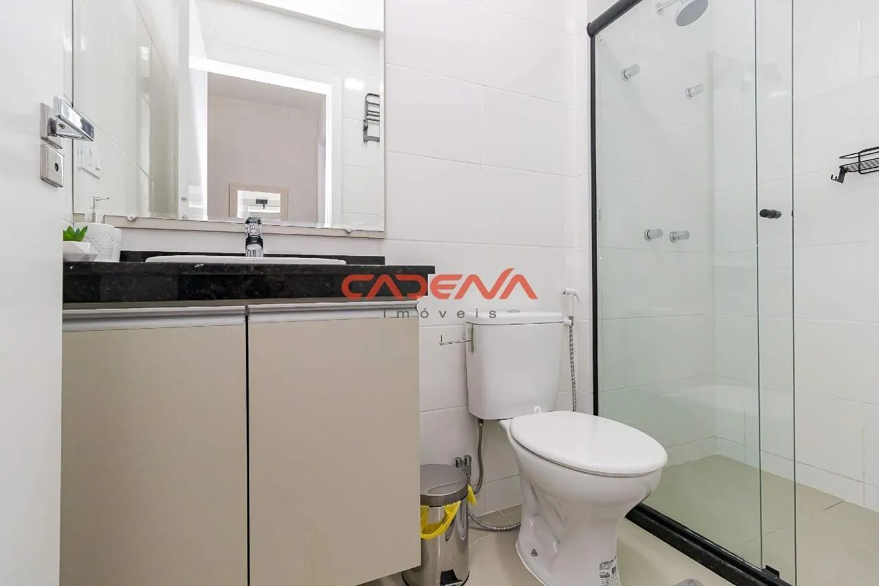 Furnished 1-bedroom apartment with open-plan kitchen — photo 14