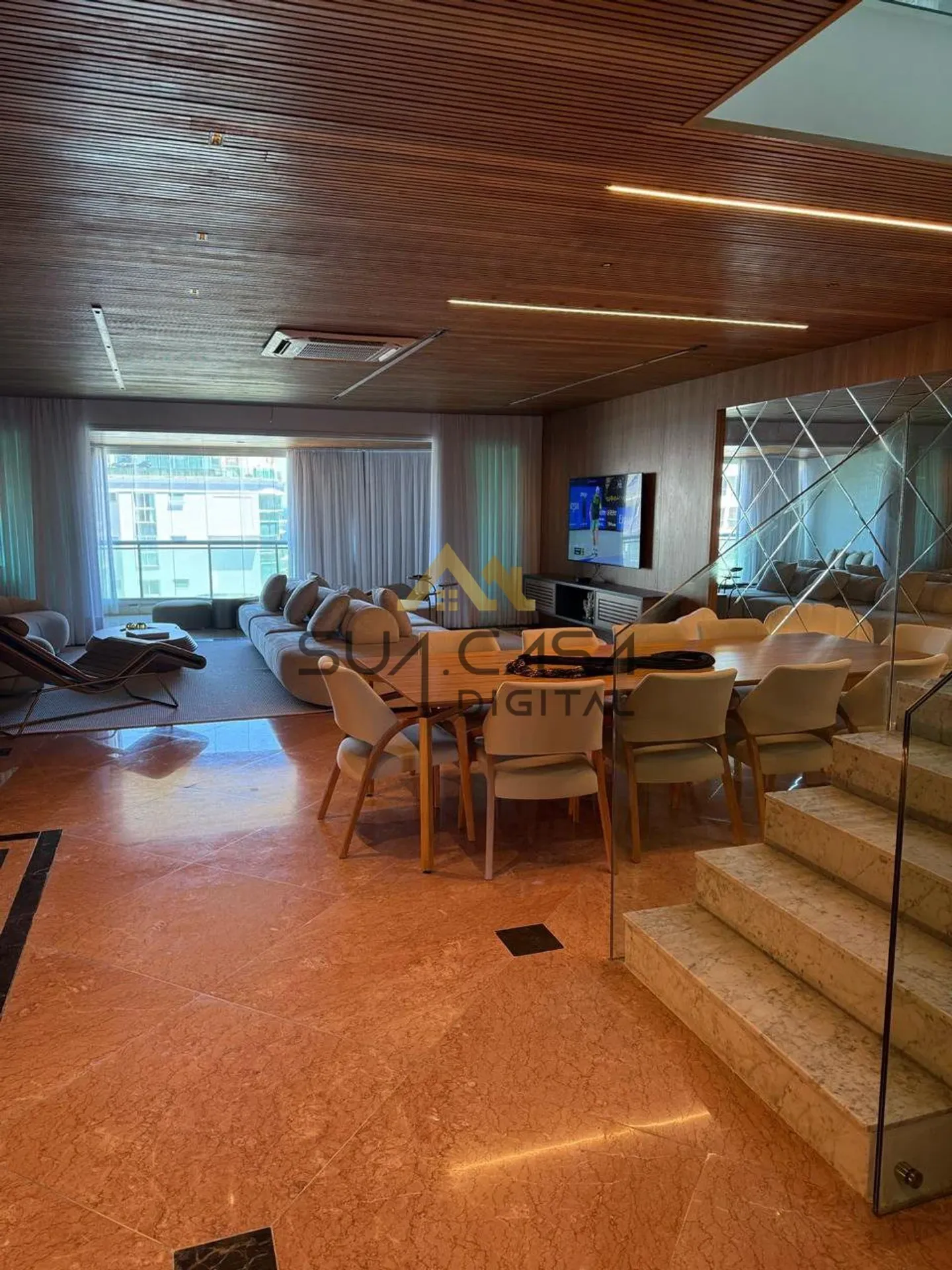 4-bedroom apartment with a water view — photo 17