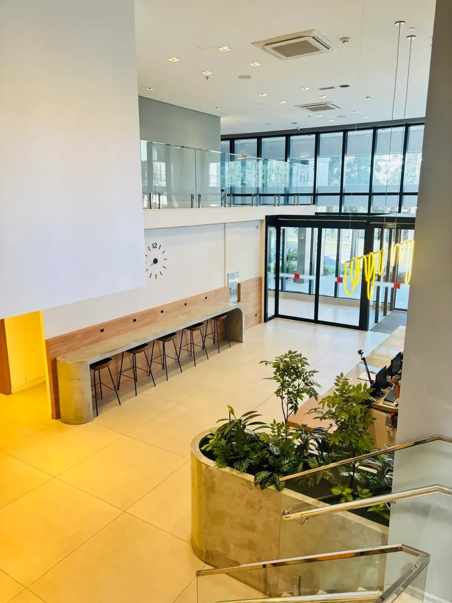 Apartamento mobiliado com 1 dormitório e 1 banheiro — photo 26