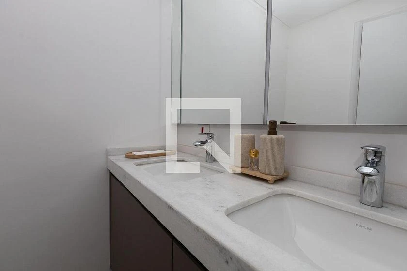 Furnished house with 3 en-suites and 2 parking spots — photo 42