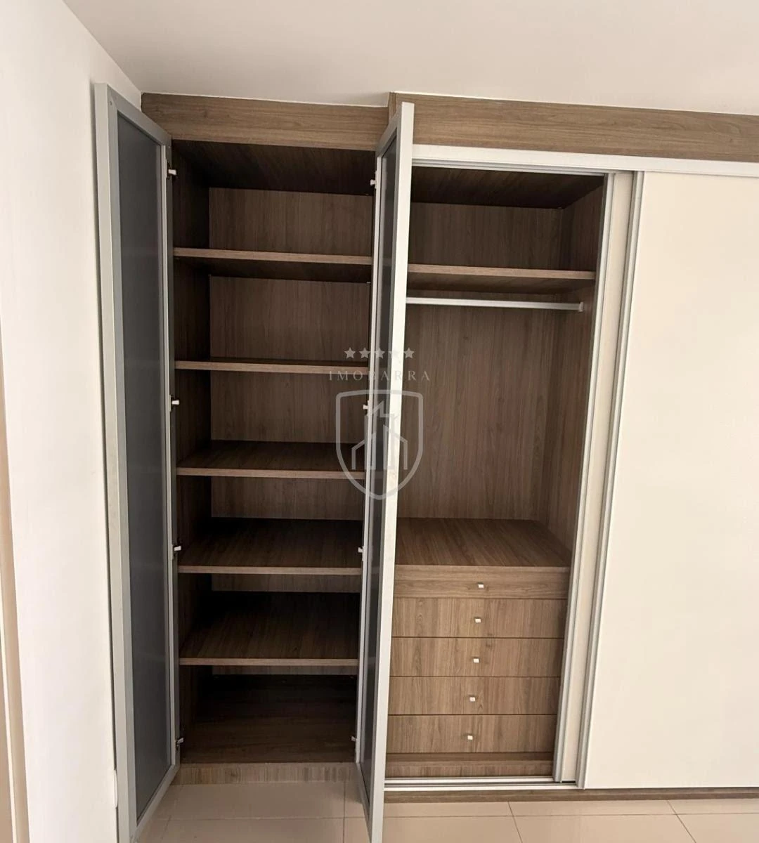 92 m² apartment with 3 bedrooms and 2 parking spots — photo 11
