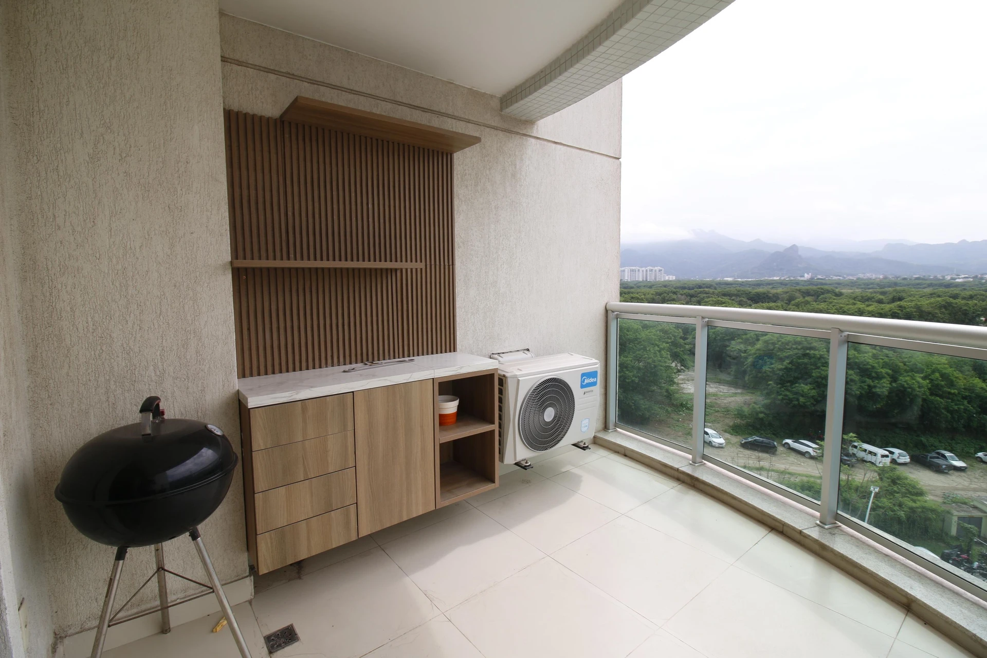 2-bedroom apartment with a home office in Rio de Janeiro