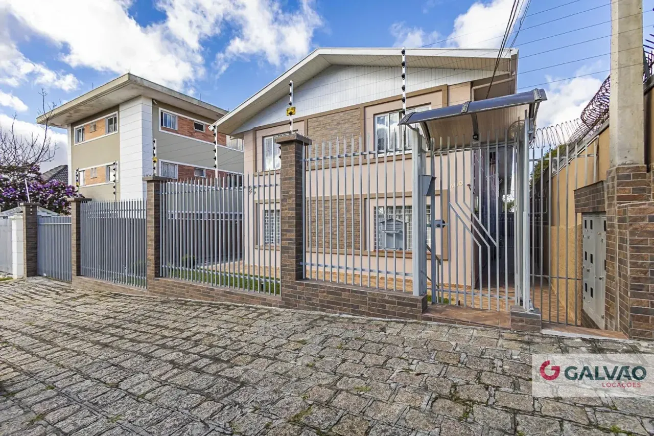 Apartamento con cocina cerrada y 3 dormitorios — photo 18