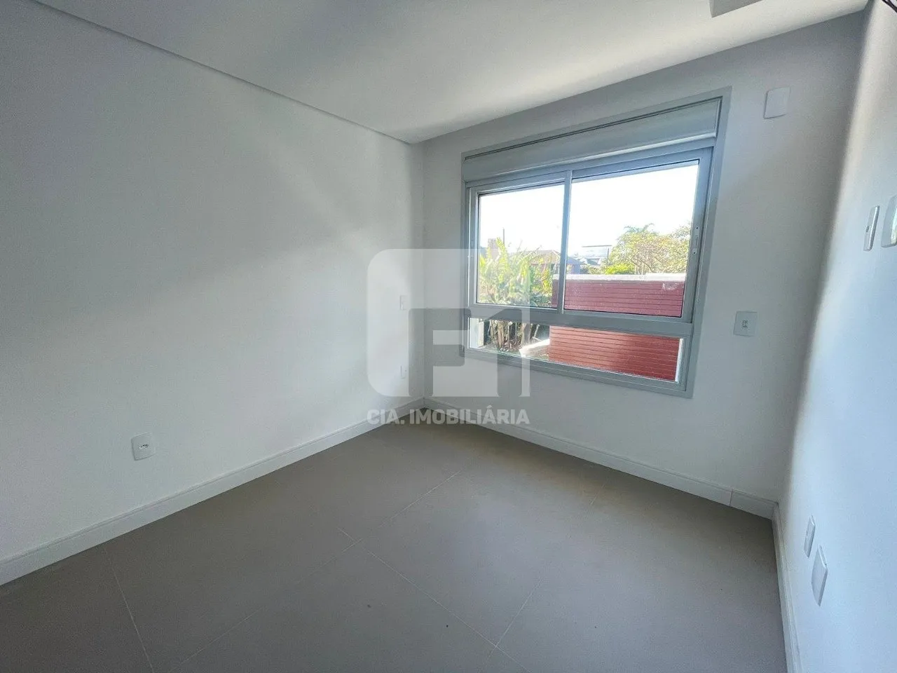 Дом 184 м² с 4 спальнями-сьютами и террасой — photo 21