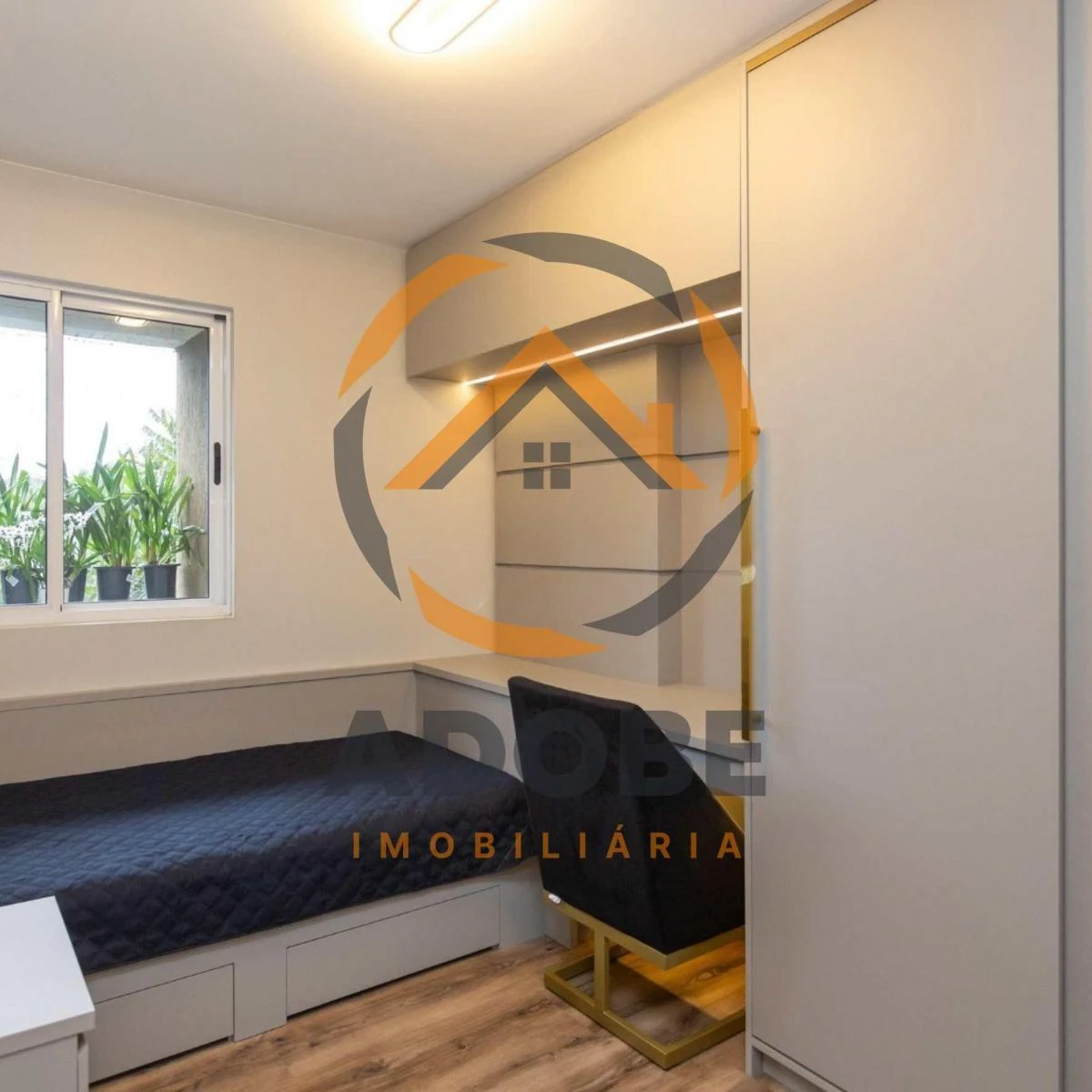 Застеклённый балкон и 3 спальни: квартира 88 м² — photo 10
