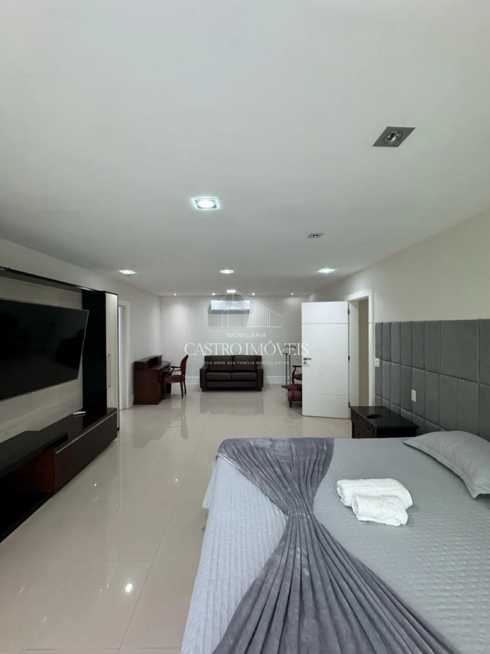 Casa com 5 suítes e jardim privativo — photo 18