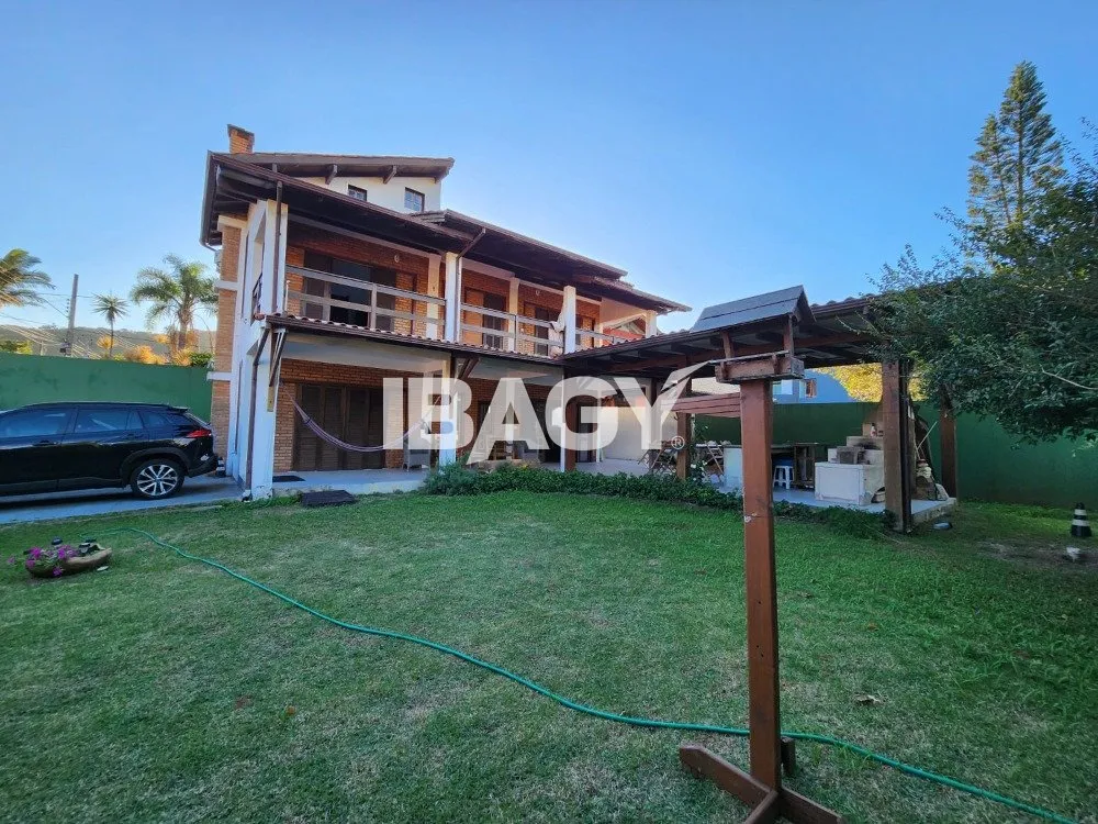 Furnished 2-bedroom house with balcony and 2 parking spaces — photo 12