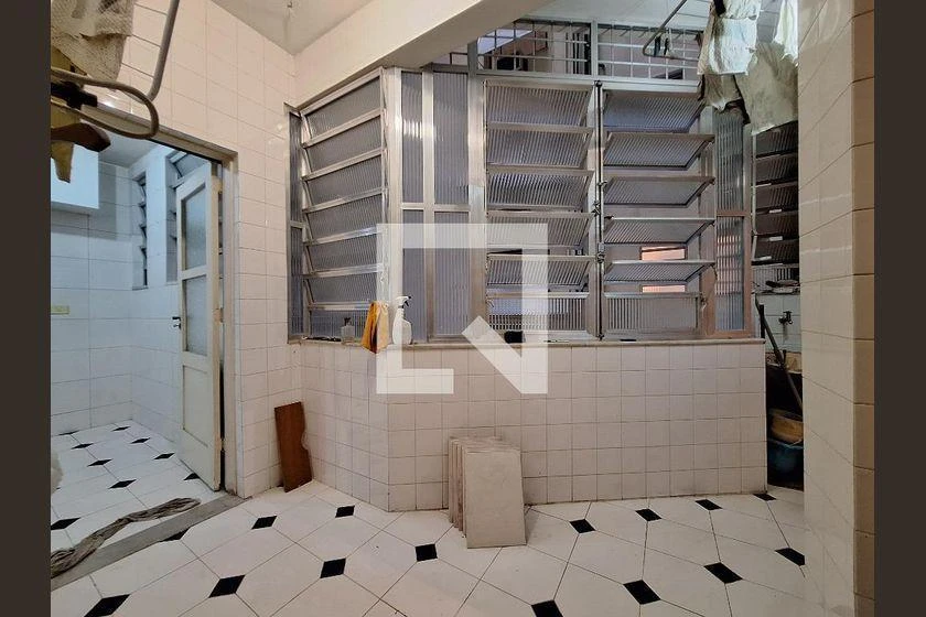 Apartamento para alugar com 3 quartos e 300 m² — photo 40