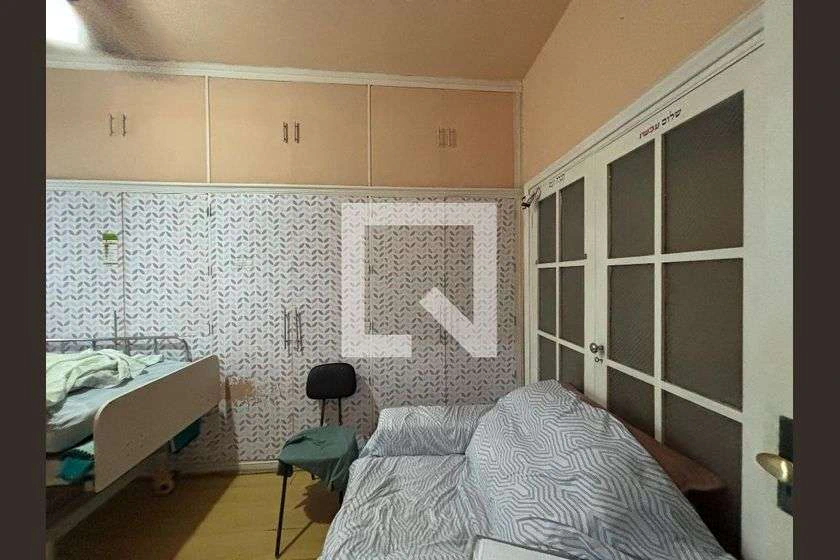 130 m² furnished apartment with 4 bedrooms and 2 baths — photo 16