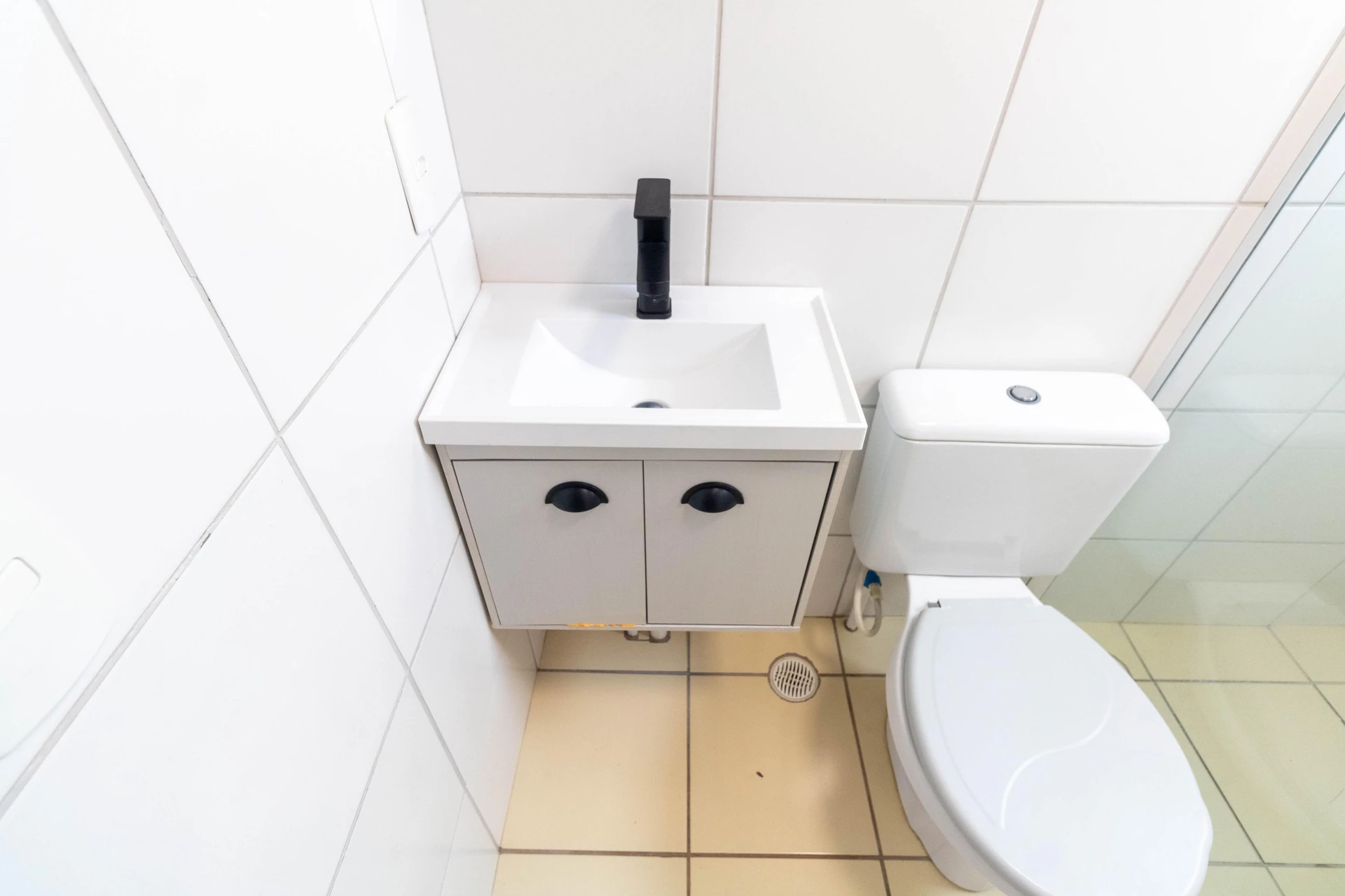 Apartamento de 2 quartos em condomínio com academia — photo 21