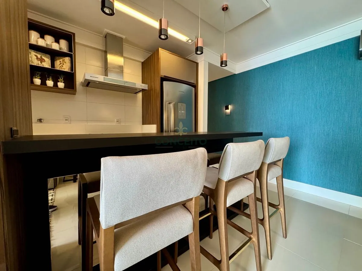 2-bedroom apartment with floor-to-ceiling windows — photo 13
