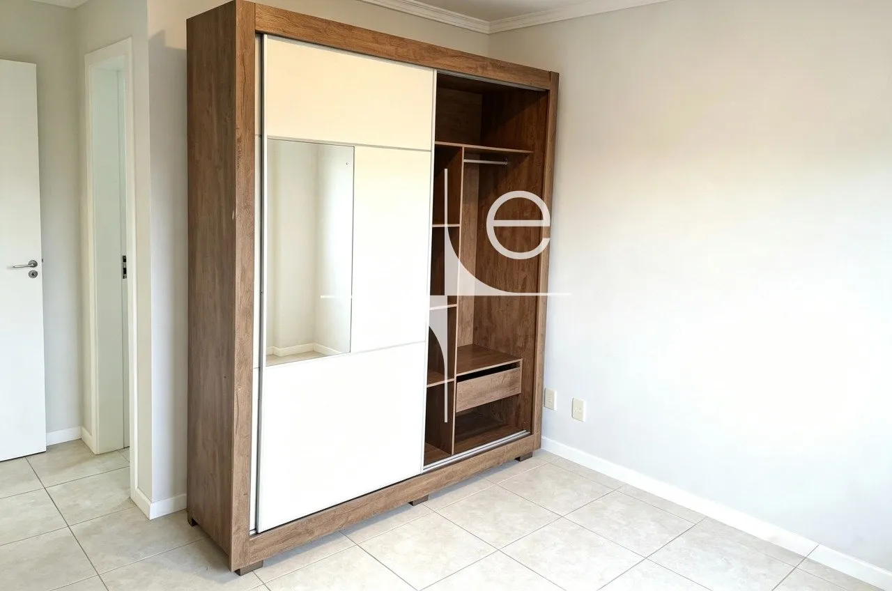 Мебльована квартира з 2 спальнями, 75 м², 2 місця — photo 3