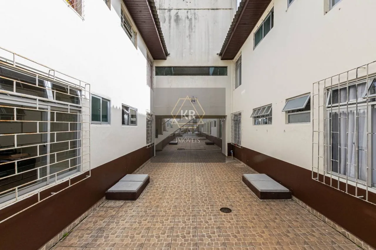Apartamento com piso de madeira ou laminado, Campo Comprido — photo 37