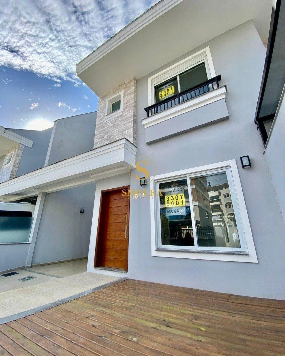 184 m² rental home with 4 en-suite bedrooms — photo 14