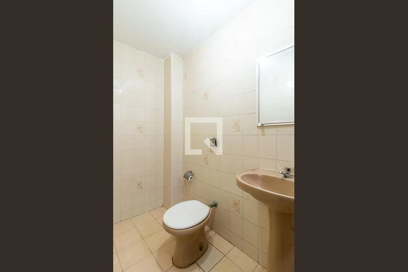 Casa amueblada con 4 dormitorios y 4 baños, 180 m² — photo 36