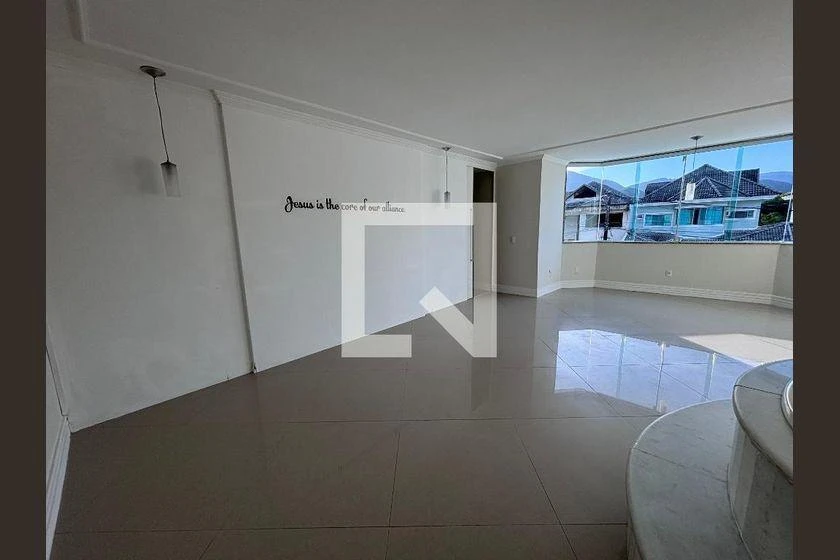 Casa em condomínio com 6 quartos e jardim privativo — photo 49