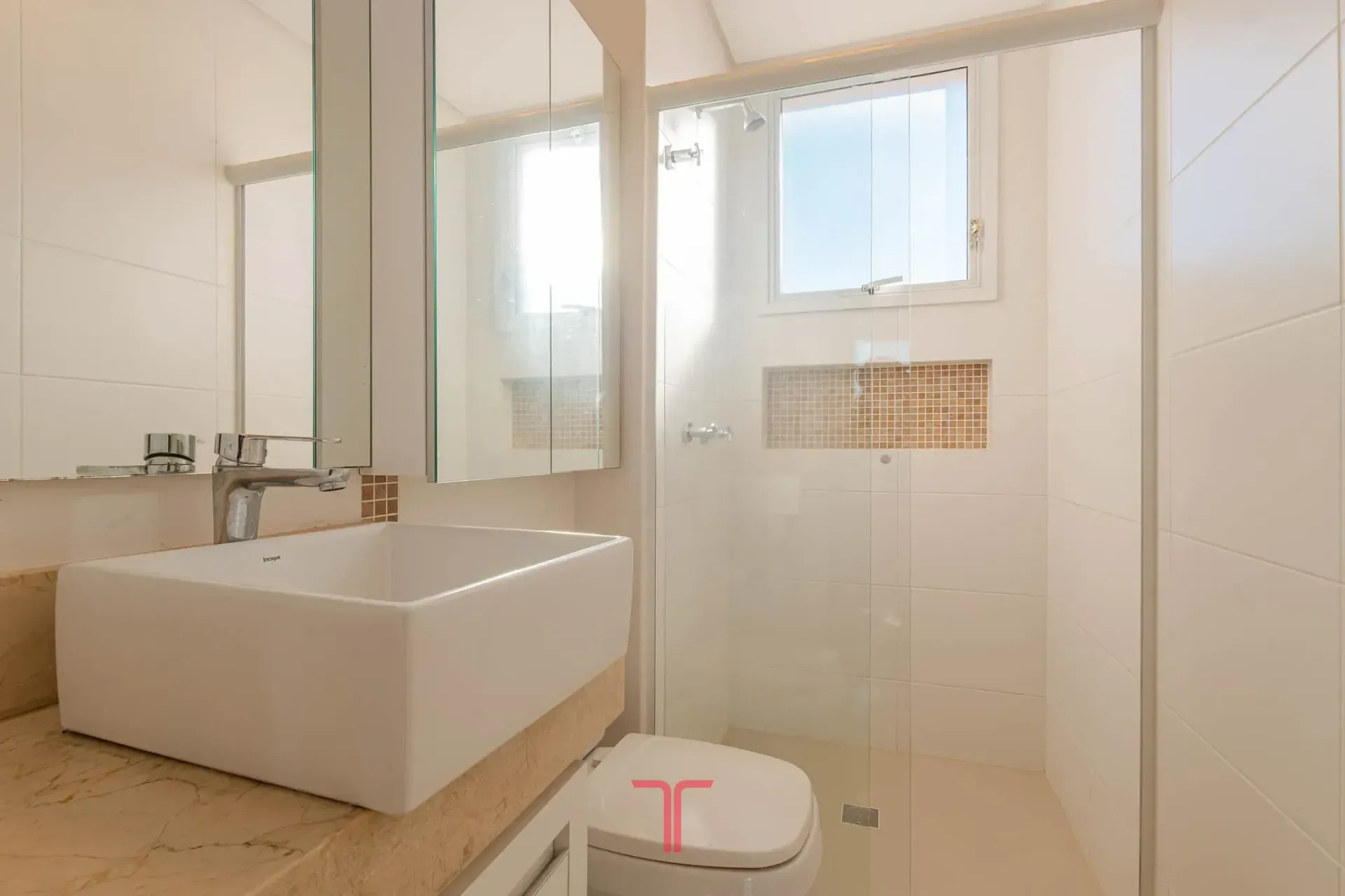 3 quartos e janelas do piso ao teto: apartamento de 141 m² — photo 31