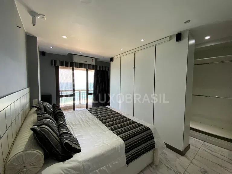 Furnished 3-bedroom apartment with enclosed glass balcony — photo 11