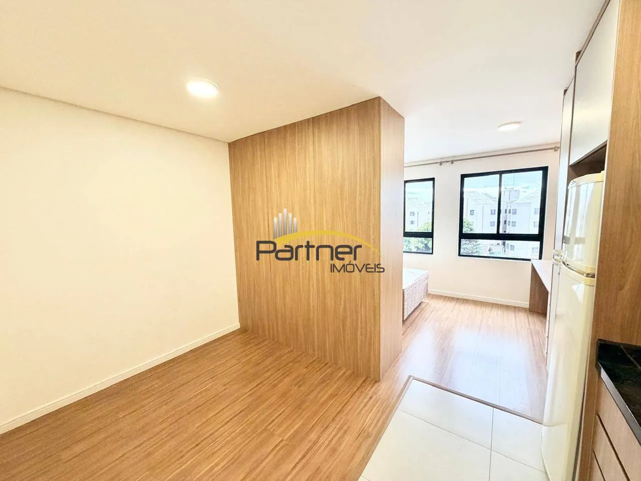 Studio no 4º andar com janelas do piso ao teto — photo 40