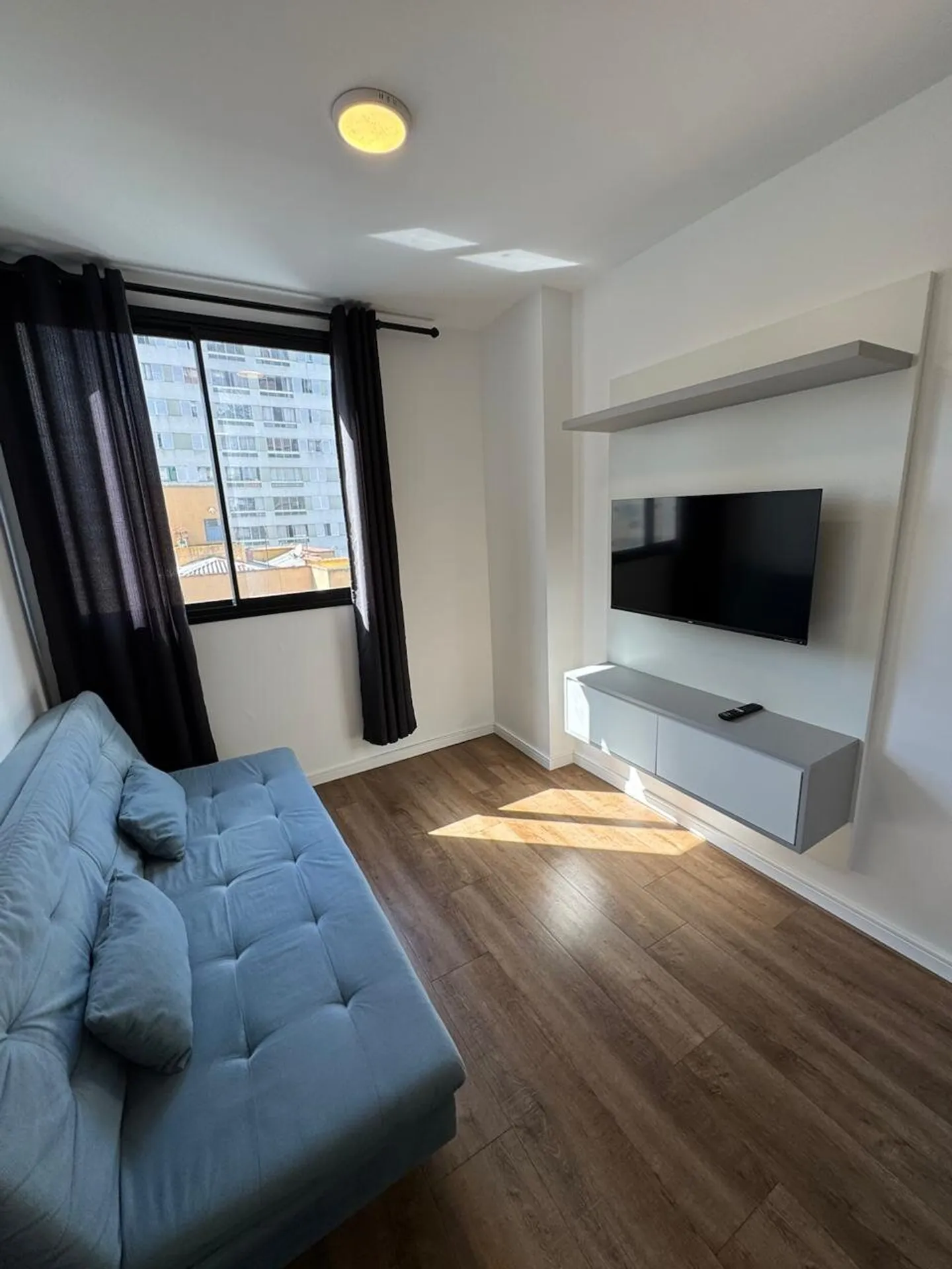 Home office in a one-bedroom apartment, 29 m² — photo 31