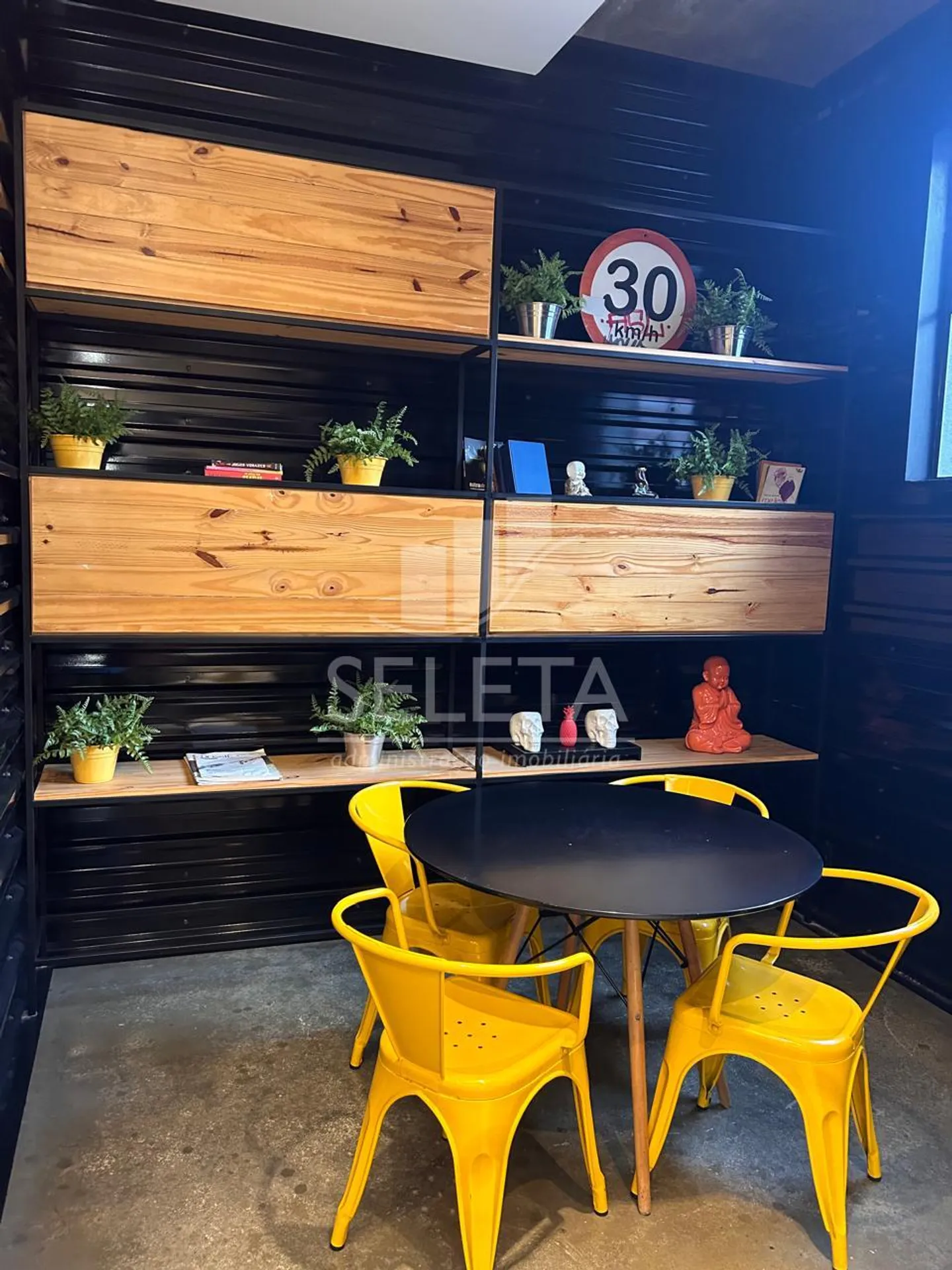 Облаштований студіо 35 м² з 1 спальнею та балконом — photo 13