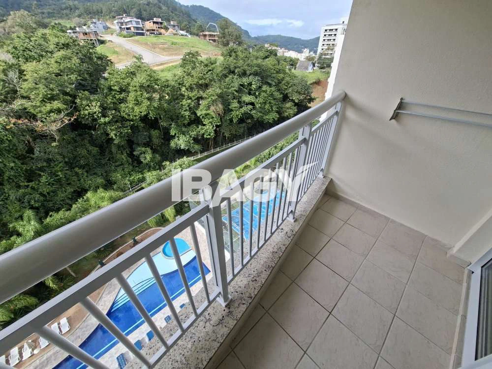 Квартира с 2 спальнями, 1 с собственной ванной, 76 м²