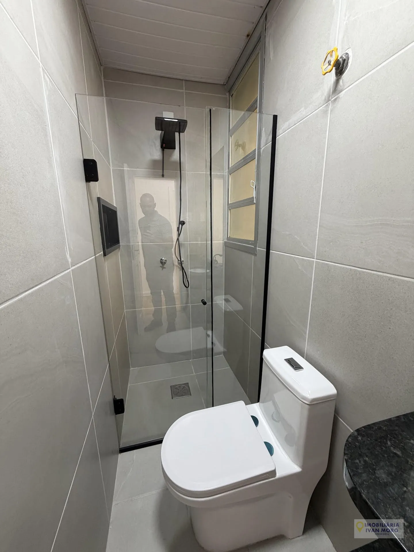 Квартира на 3-му поверсі з дерев'яною підлогою або ламінатом — photo 20