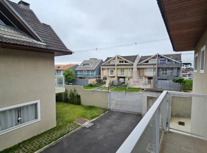 Unfurnished house with 3 bedrooms and 164 m² — photo 8