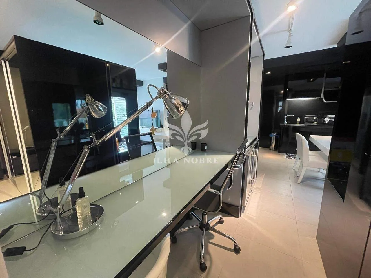 Furnished 70 m² studio with private barbecue — photo 7