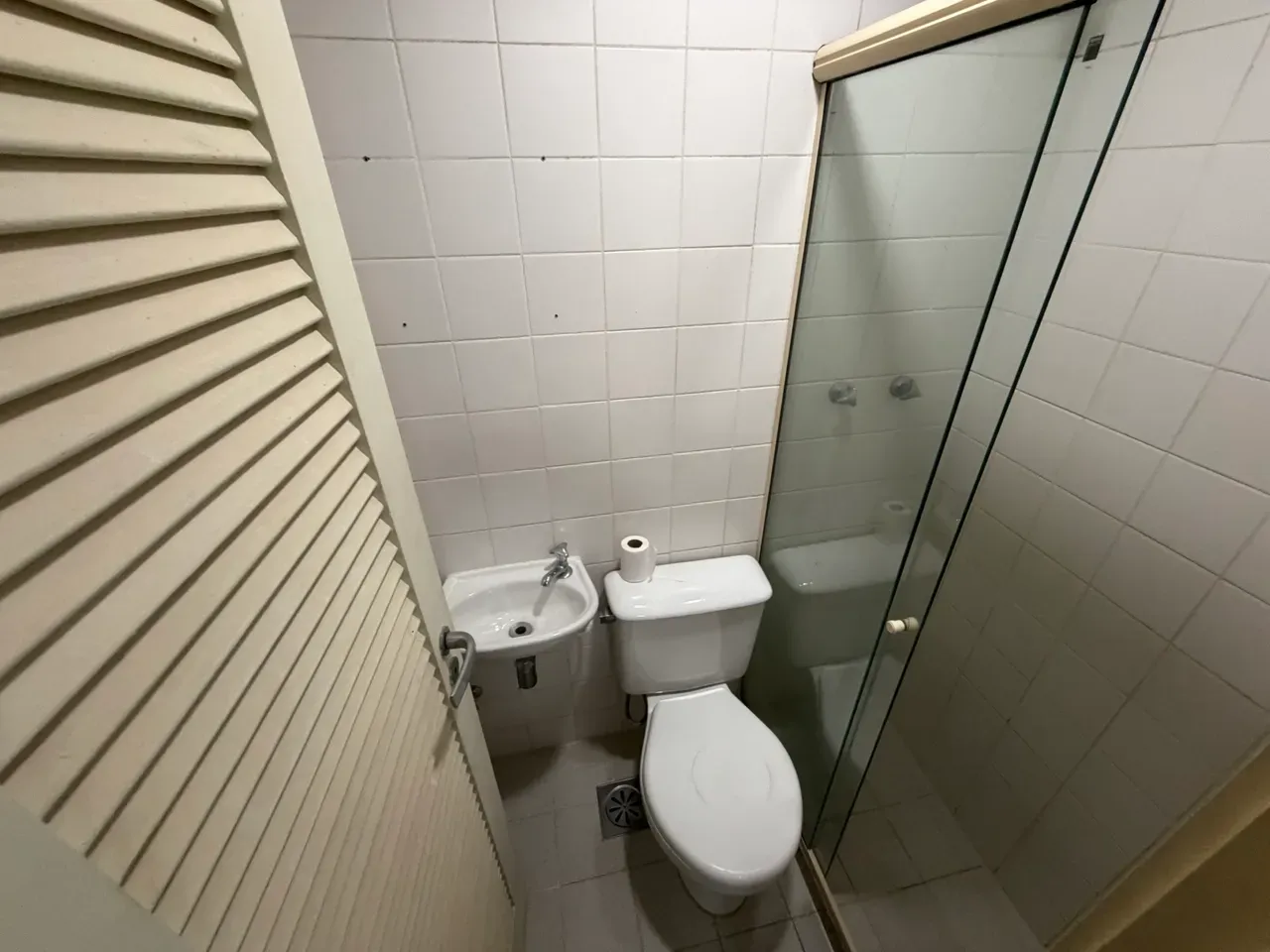 2-bedroom apartment with a water view — photo 15