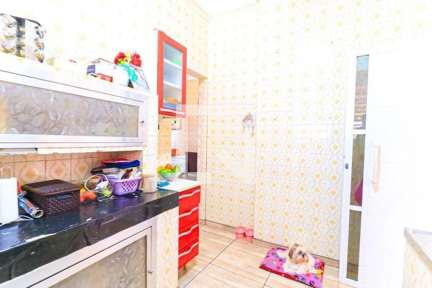 House, 200 m², with a washing machine — photo 28