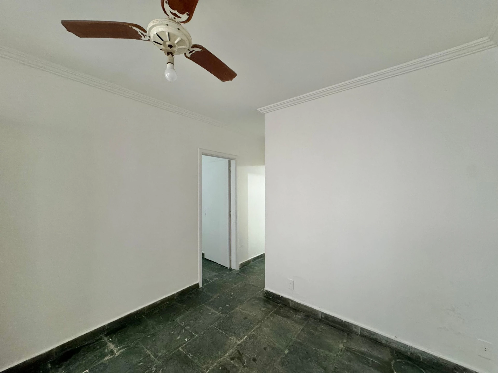 One-bedroom house with a garden in Rio de Janeiro — photo 18
