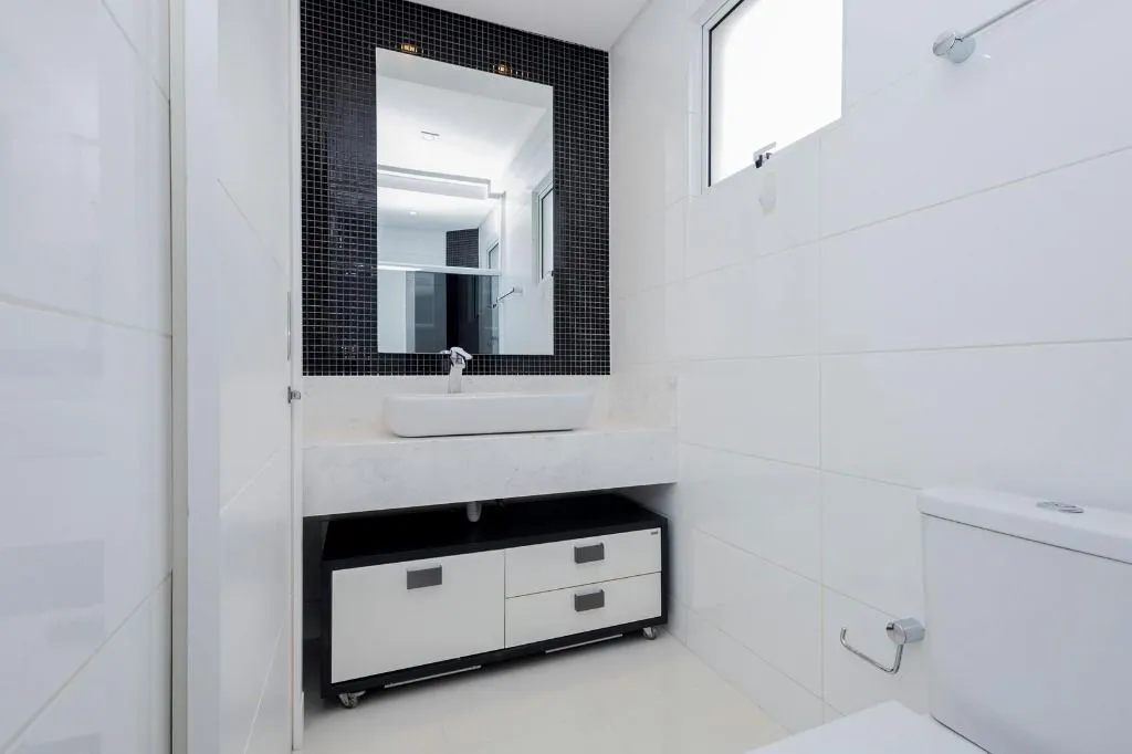 Furnished house 649 m² with 4 en-suite bedrooms — photo 7