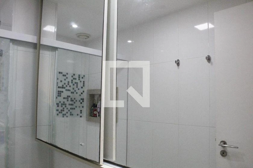 Apartamento amueblado con 2 dormitorios y 1 en suite — photo 25