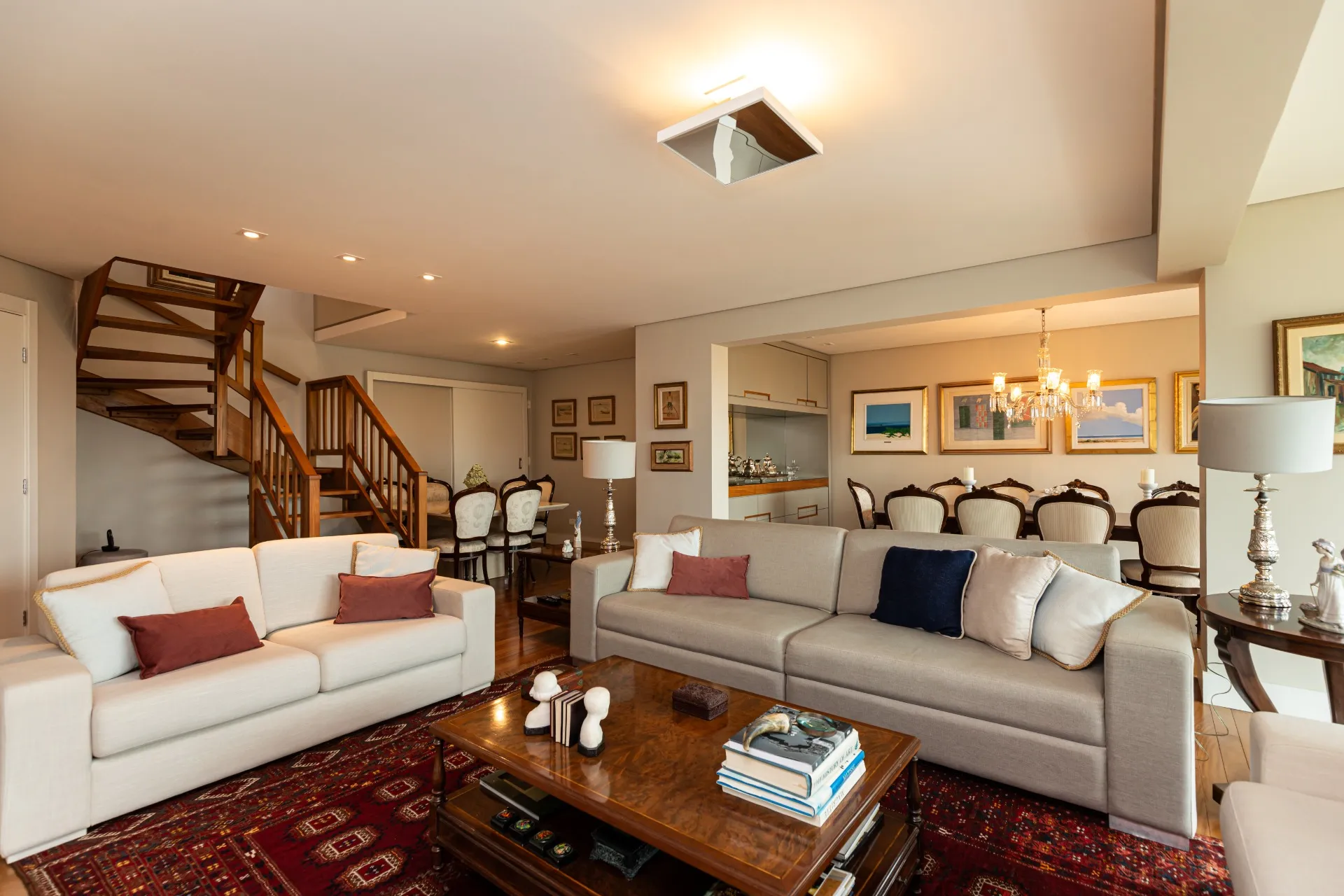 Apartment 432 m² with 3 bedrooms and an open-plan kitchen — photo 25
