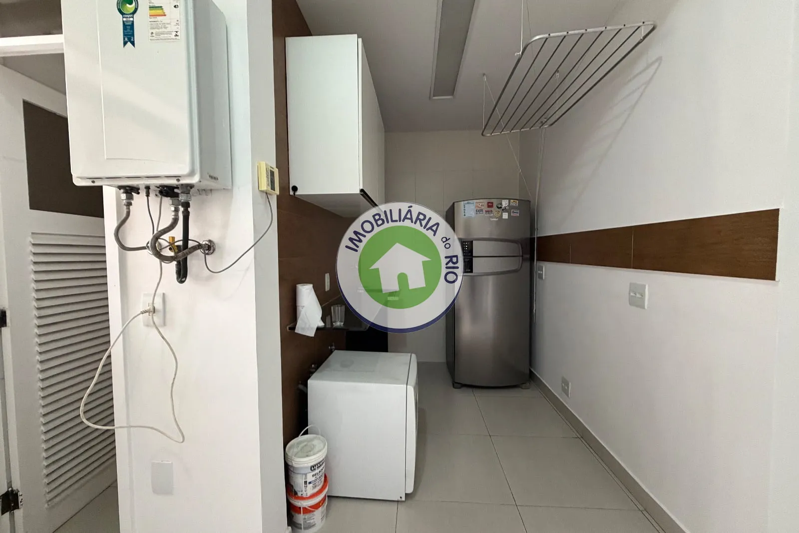 Apartamento sem mobília com 4 quartos e 5 banheiros — photo 31