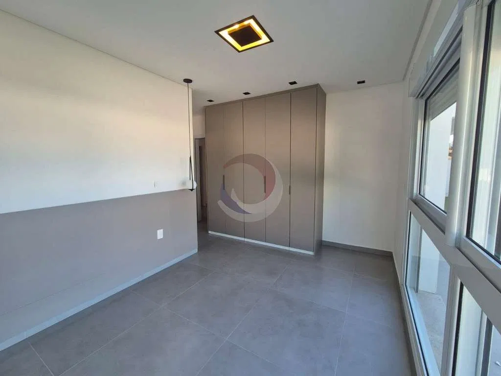 200 m² apartment with a dishwasher and a water view — photo 23