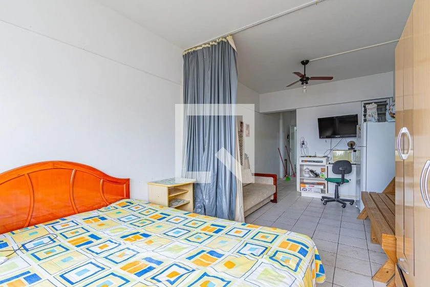Apartamento de 1 dormitorio con suelos de cerámica — photo 8