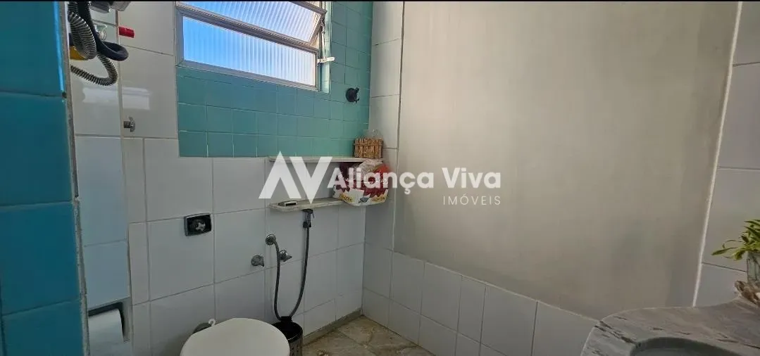 Apartamento mobiliado com 5 quartos e cozinha com fogão a gás — photo 22