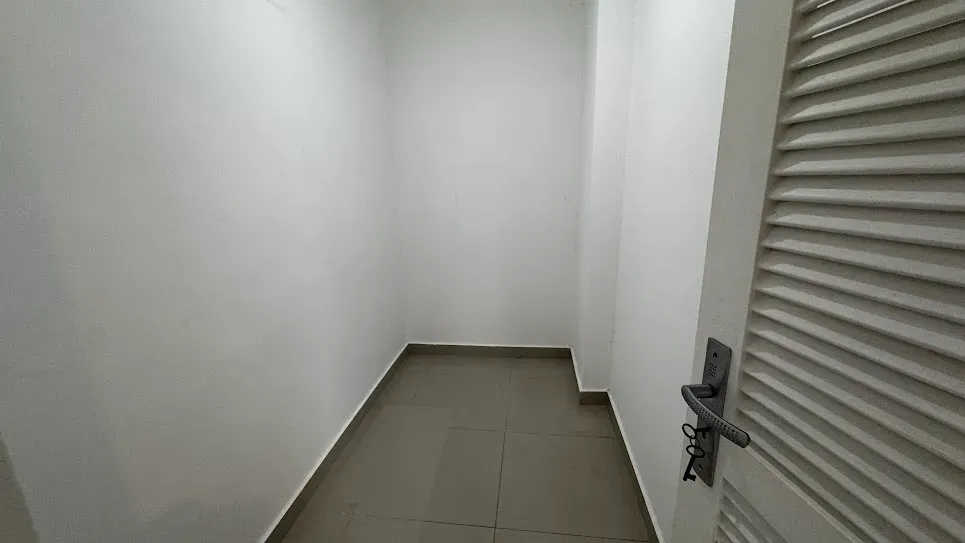 Apartamento, 86 m², com janelas do piso ao teto — photo 15