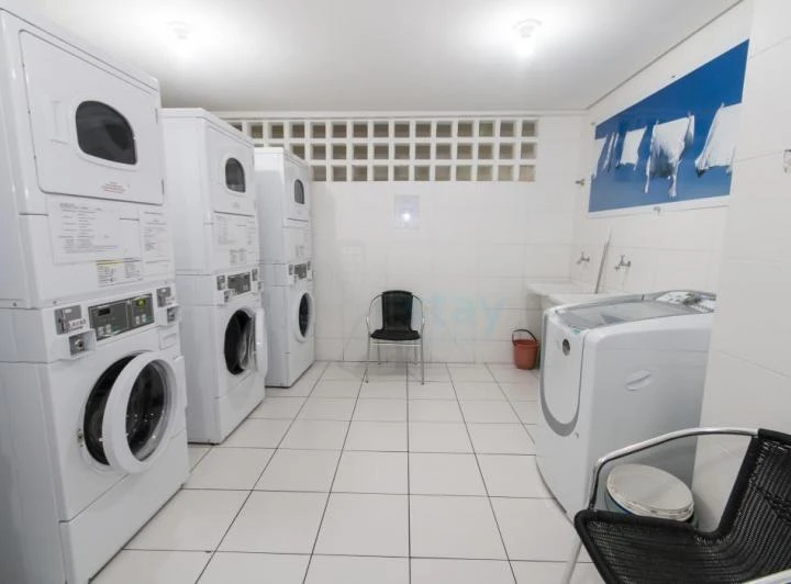 Меблированная студия 29 м² с кухней открытого плана — photo 7
