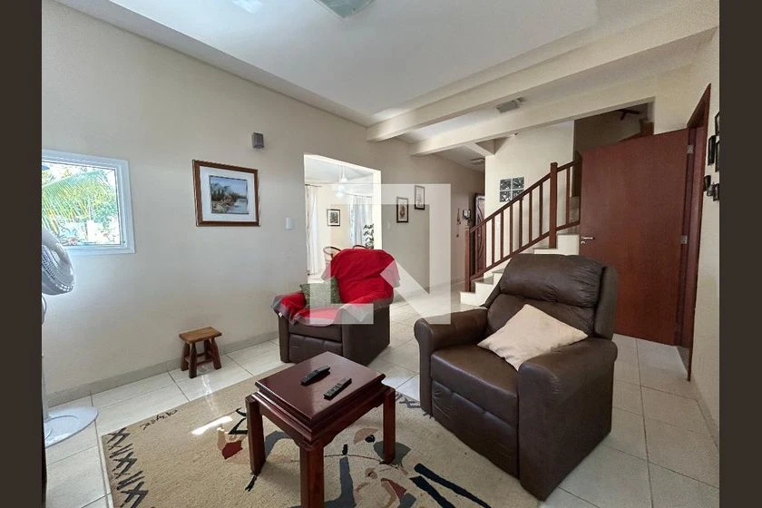 House with 4 bedrooms and a balcony, open kitchen — photo 7