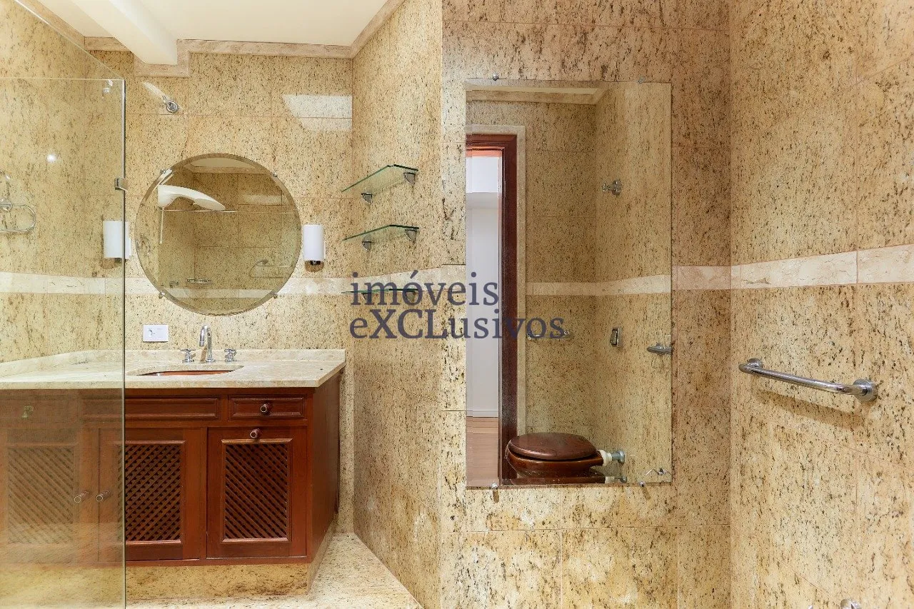 House with 3 en-suite bedrooms and 665 m² garden — photo 74