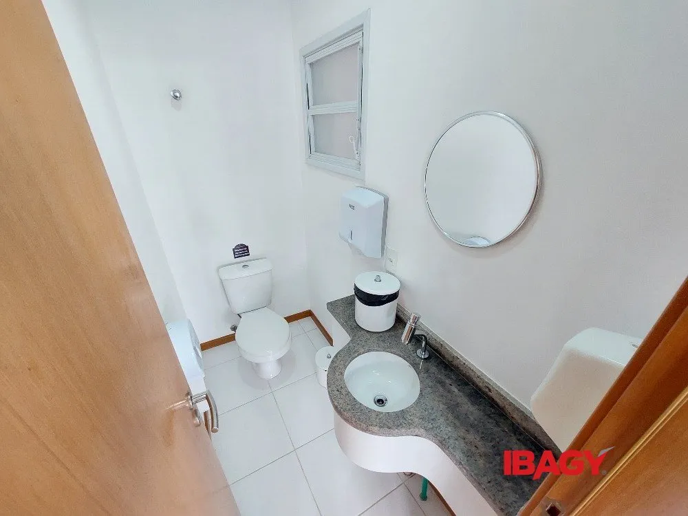 2-bedroom apartment with en-suite baths and balcony grill — photo 34