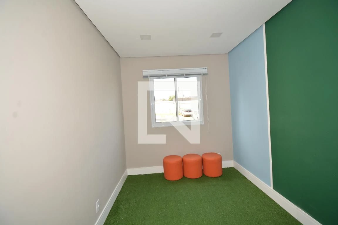 Washing machine in a one-bedroom apartment, 33 m² — photo 74